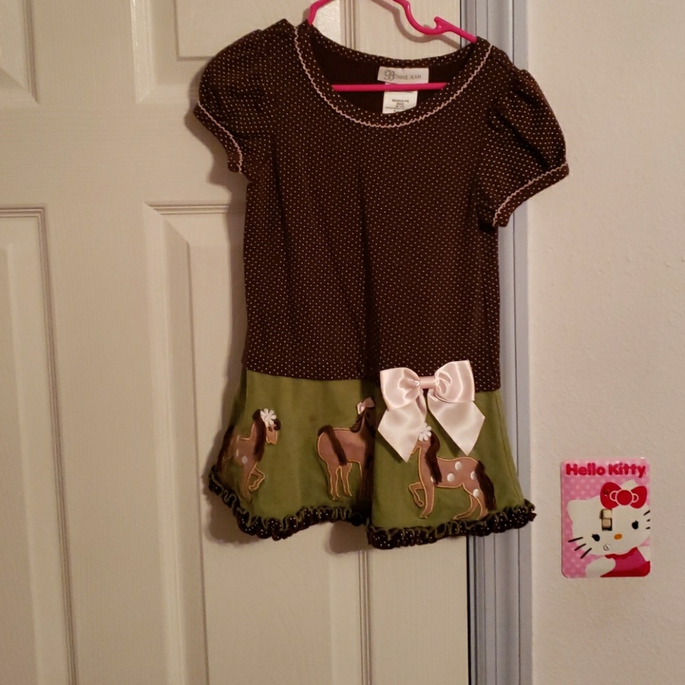 Girls dress